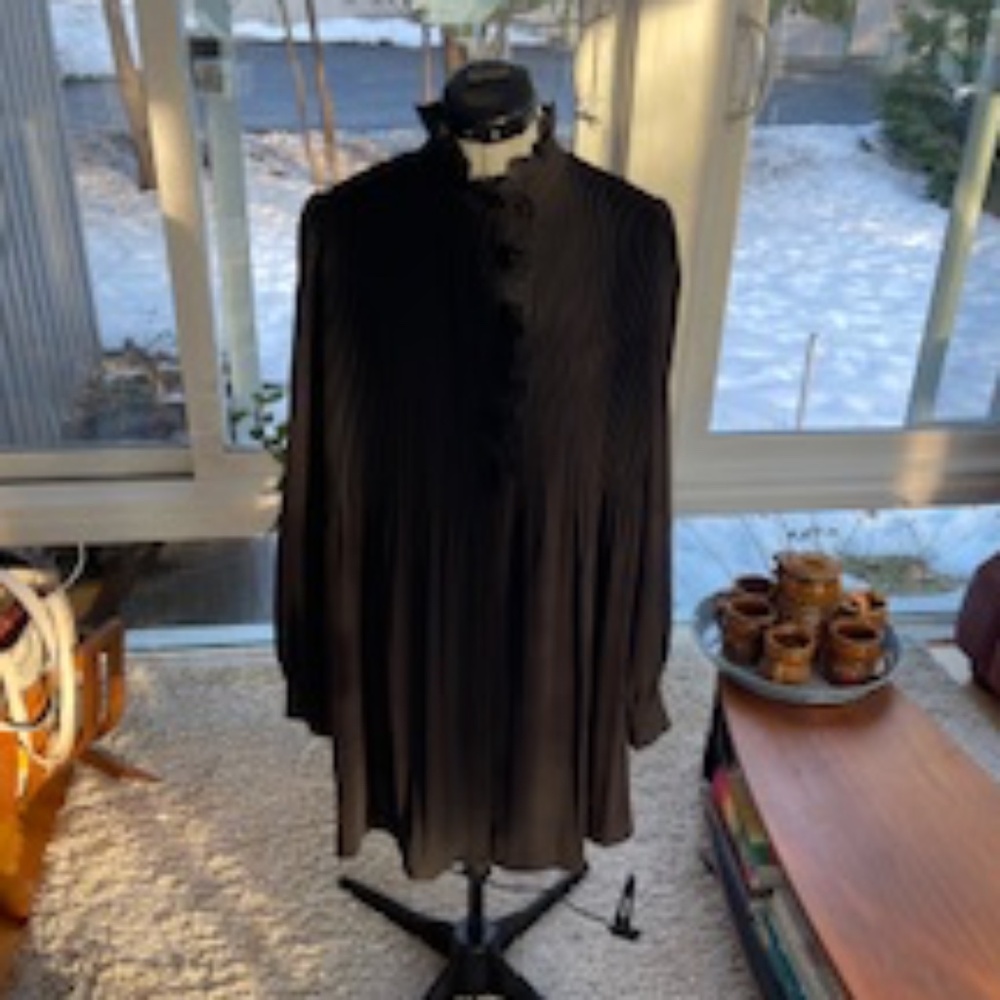 Sezane Leana dress in Noir (black) - 42